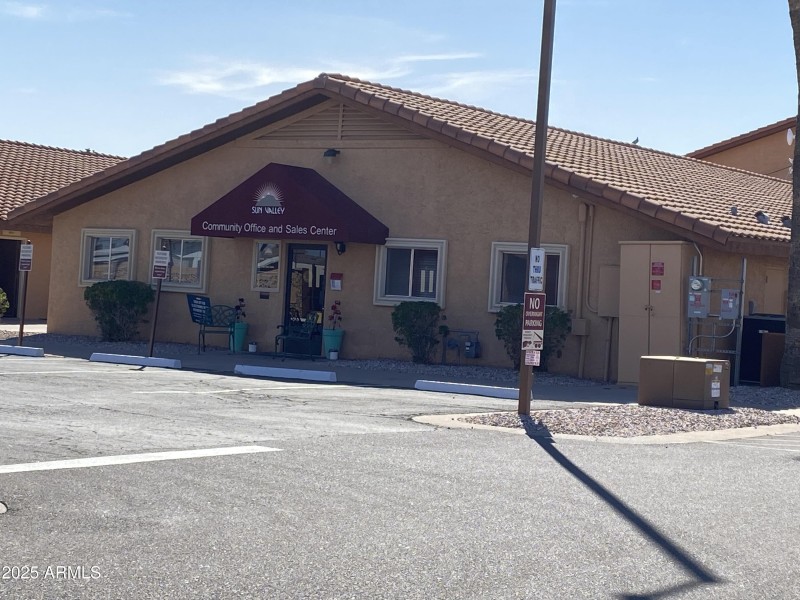 Community office building 11101 e univer