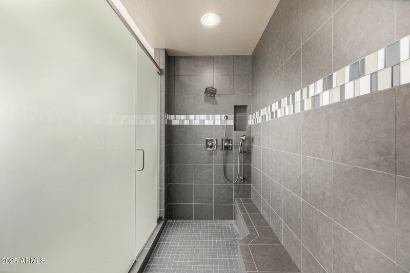 Large Double Shower