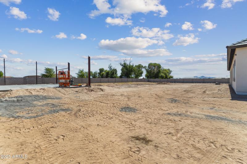 3989 E Freeman Ln-54