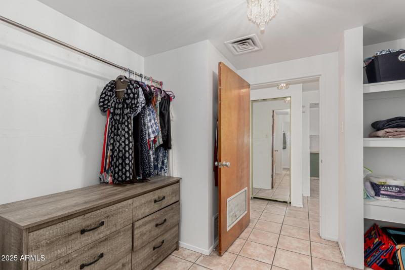 7 - Indian School 6125