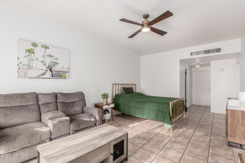 9 - Indian School 6125