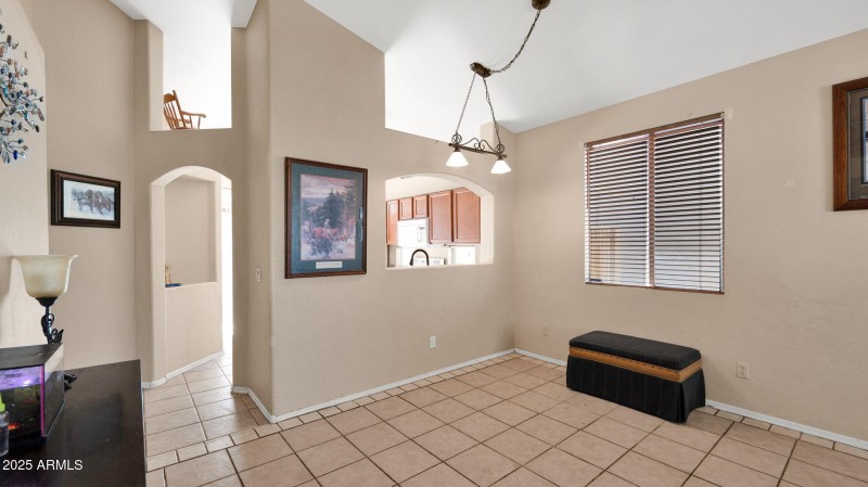 8-web-or-mls-P1085292