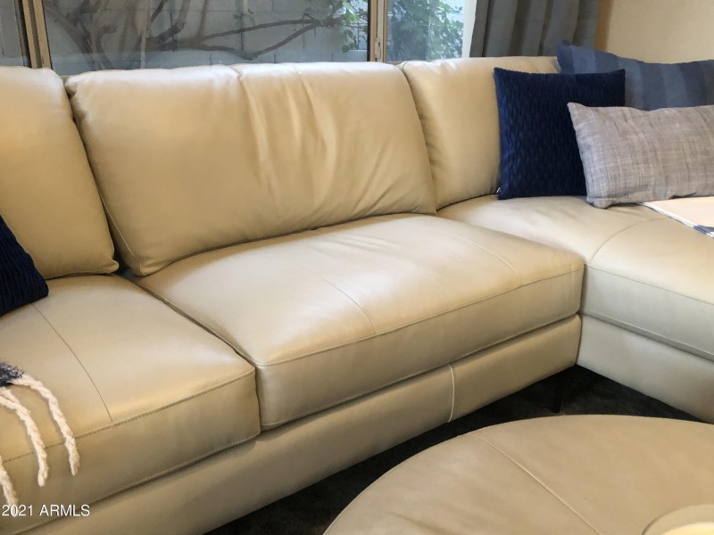 07910B26-1770-421F-BD7A-EB17A11C4677