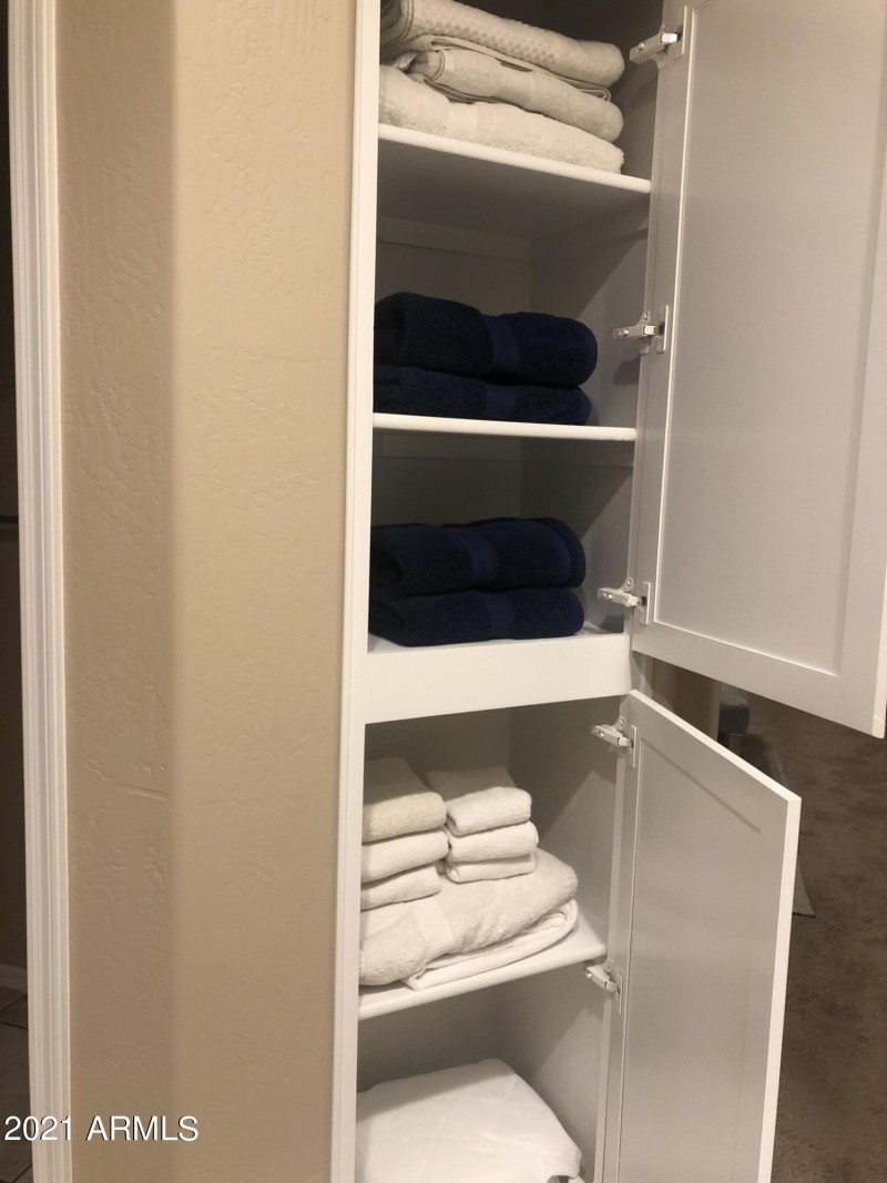 2A41715B-E632-4EAE-BD84-98A16C03135F