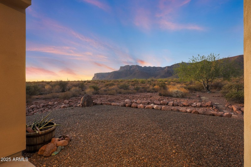 Northwest Sunset & Mountain Views