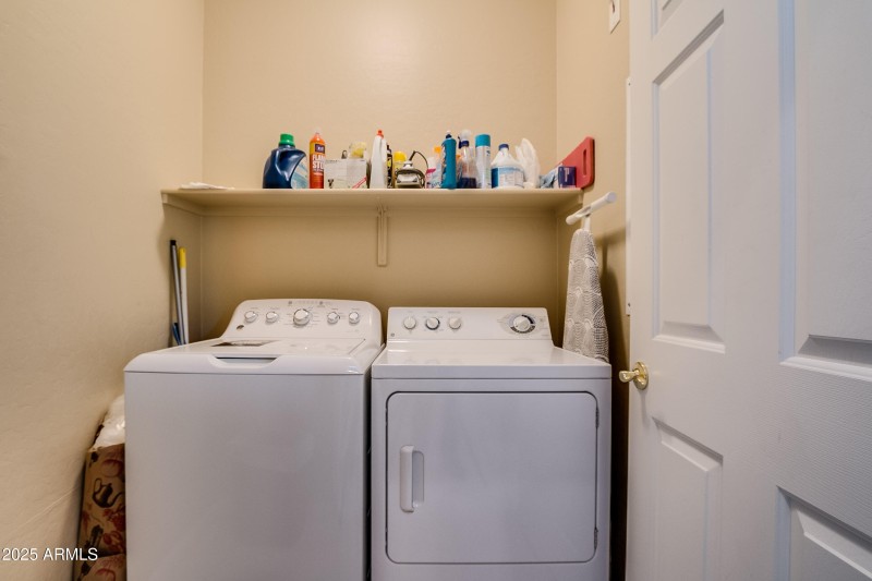 Thompson Peak-019 - laundry