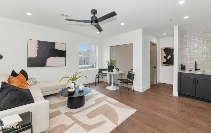 20250107231737007549000000-o