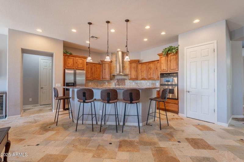 12-web-or-mls-Nora-12