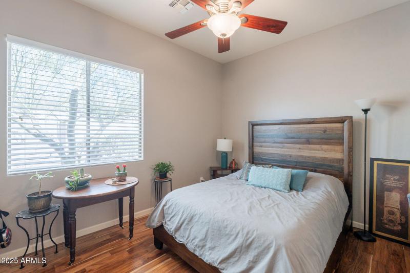 43-web-or-mls-Nora-43