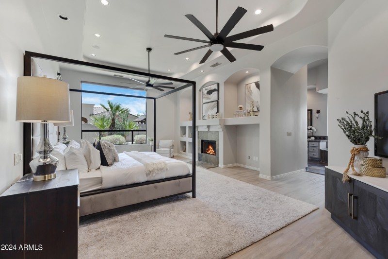 4327 E Capricorn Pl-32