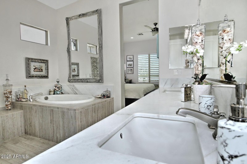 36607 Stoneware Dr San Tan-large-044-049