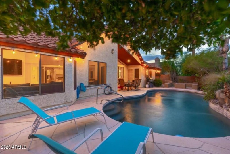 thumbnail_36724-125021-TJEGU7--hBt272n0A