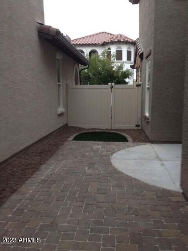 20190517185950744006000000-o