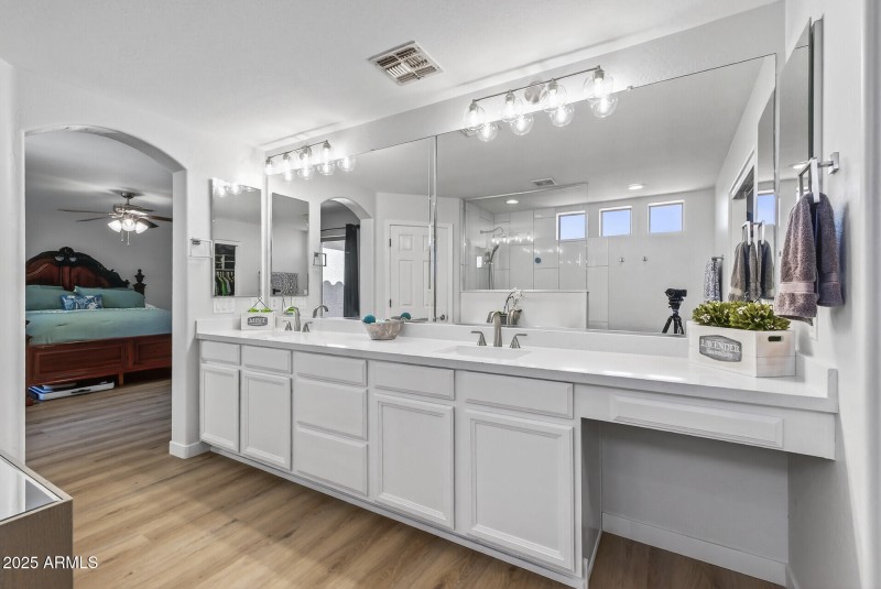 39 Primary Ensuite 3