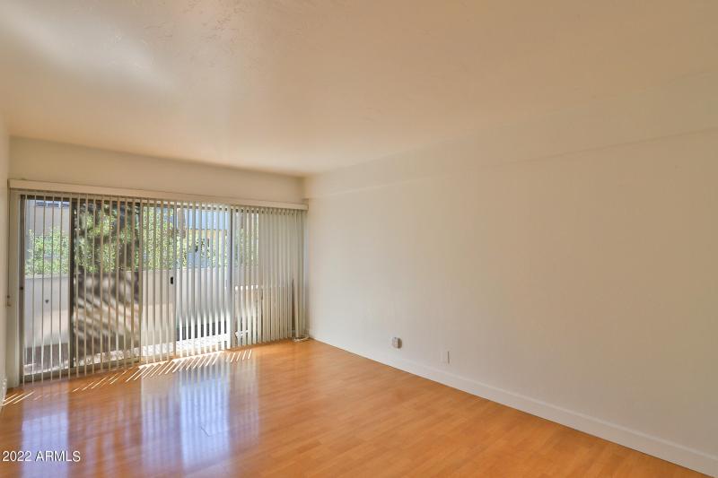 351 E Thomas Rd UNIT D406 (enhanced)-06