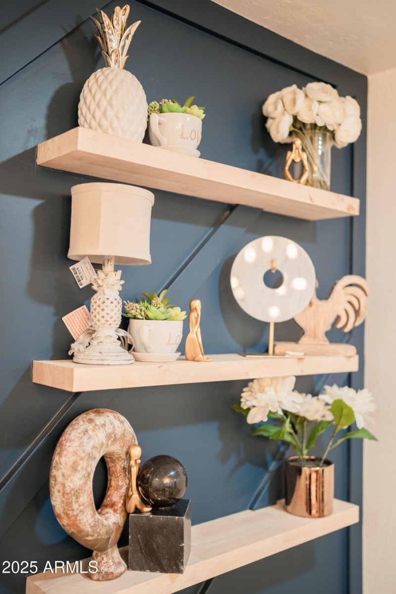 10823 n 109th way (9)