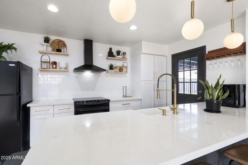 10823 n 109th way (15)