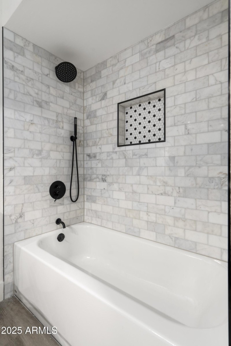 10823 n 109th way (36)