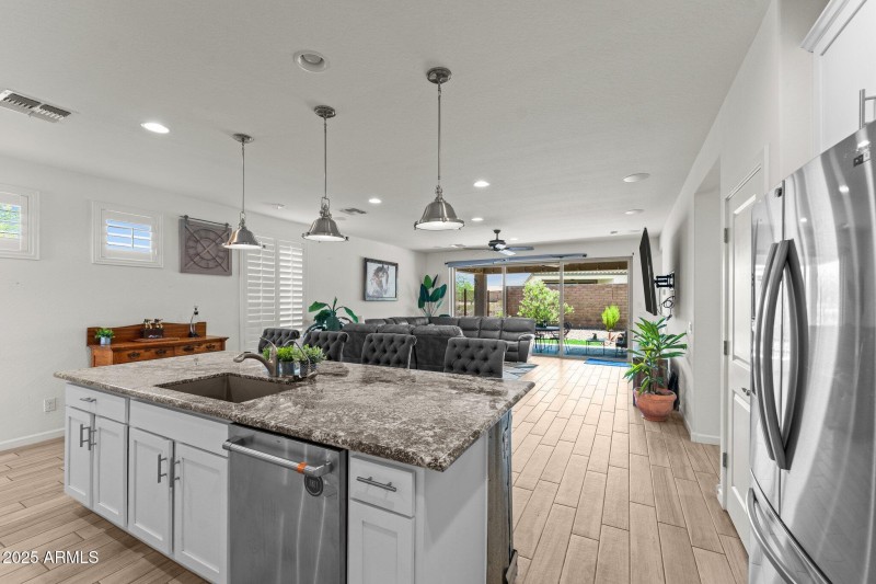 10-web-or-mls-DSC04046