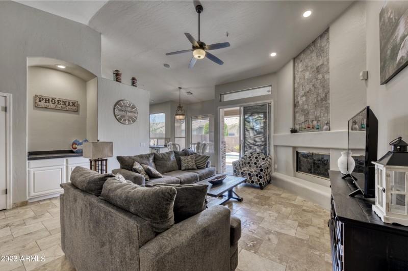 Family ~ Casual Dining