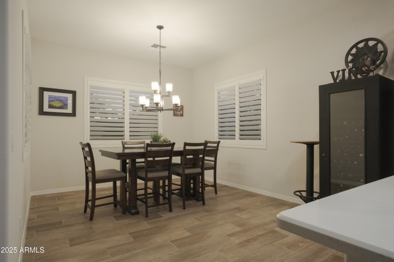 Dining Nook 40th way