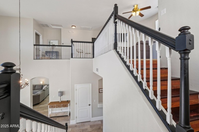 17-web-or-mls-W Saguaro Ln-S2706-015