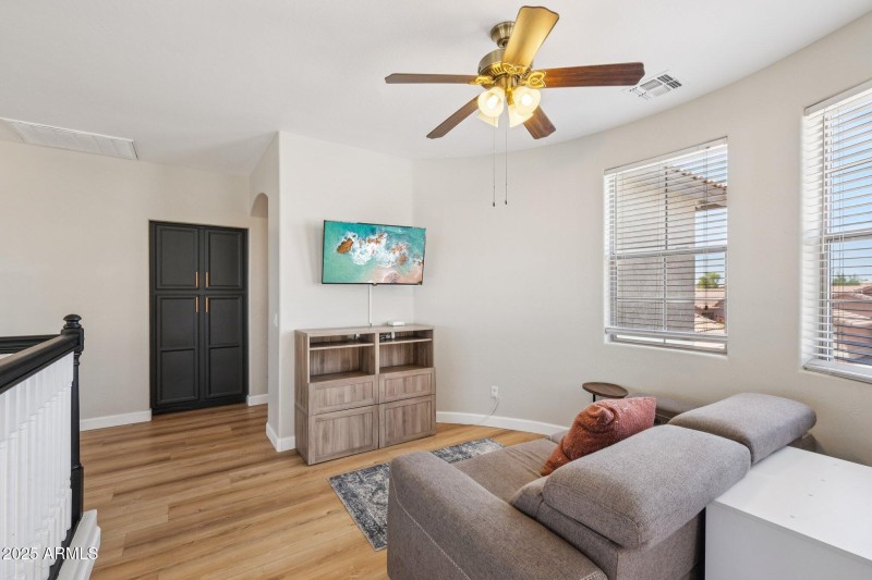 18-web-or-mls-W Saguaro Ln-S2706-016