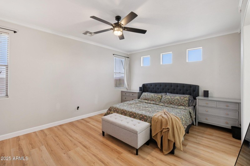 23-web-or-mls-W Saguaro Ln-S2706-021