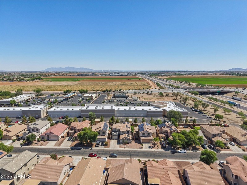 40-web-or-mls-W Saguaro Ln-S2706-039