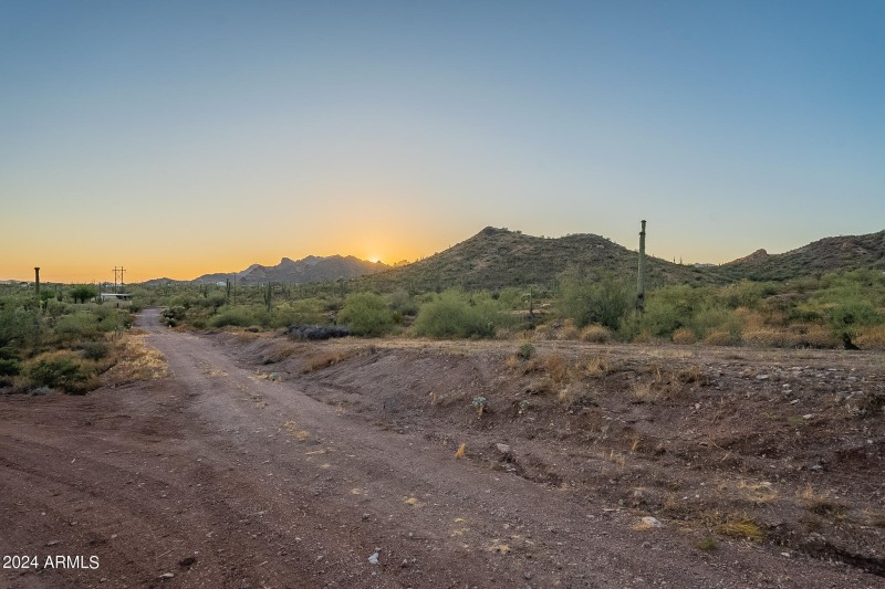 Saddle Butte-41