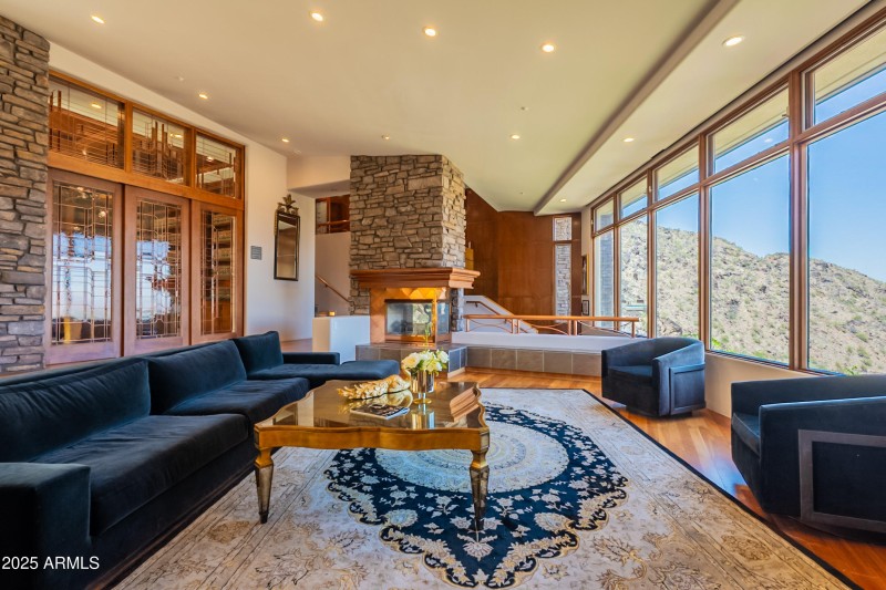 Ideal For Entertaining