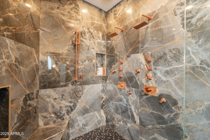 Spectacular Shower