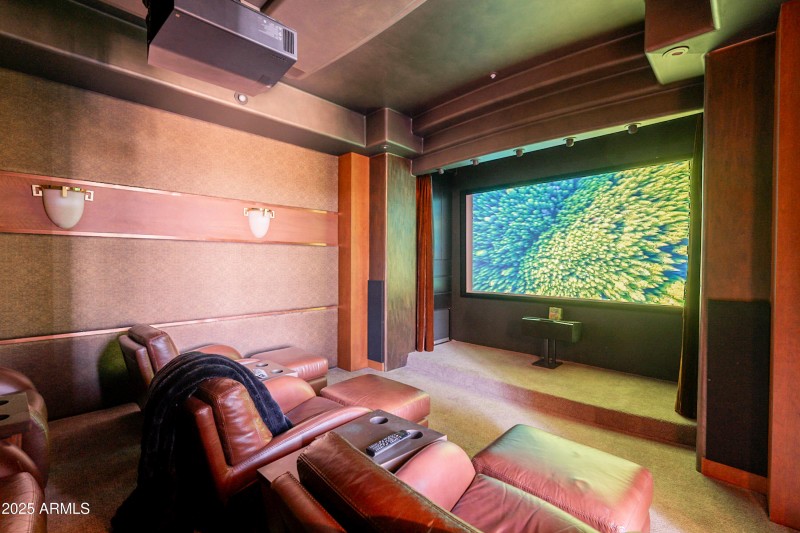 Exceptional Screen Quality