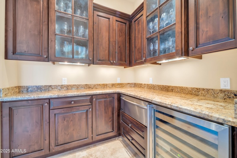 8024 E Lone Mountain Rd-29