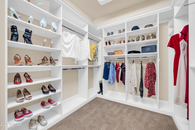 8024 E Lone Mountain Rd-37