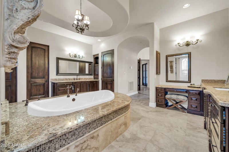 8024 E Lone Mountain Rd-46