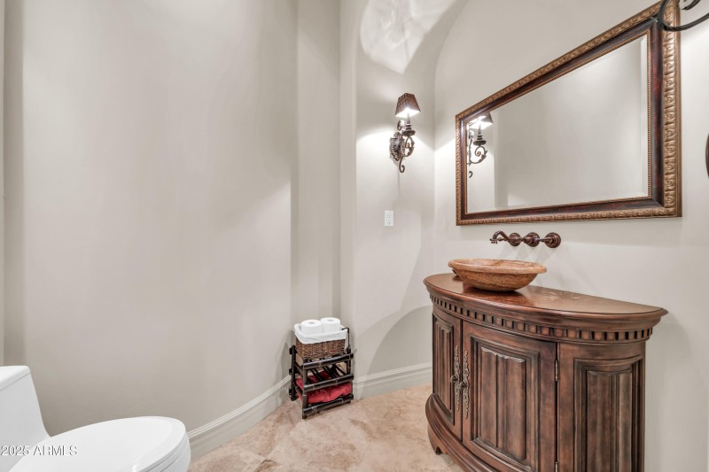 8024 E Lone Mountain Rd-49