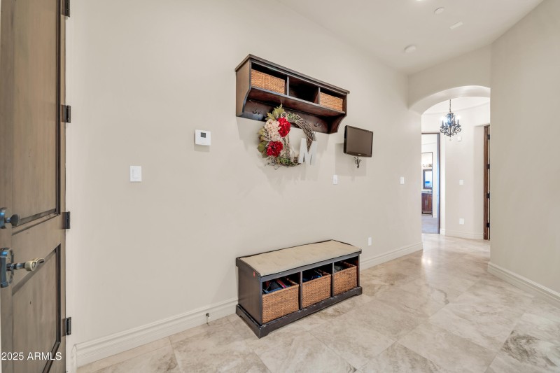 8024 E Lone Mountain Rd-58