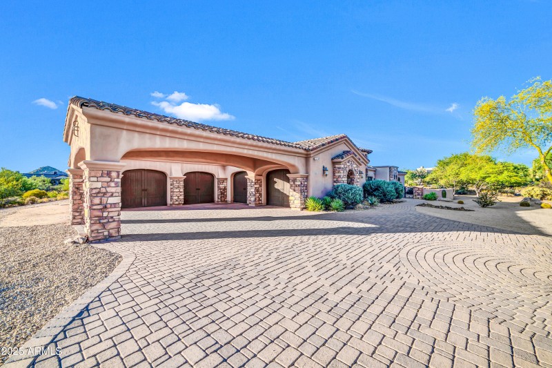 8024 E Lone Mountain Rd-86