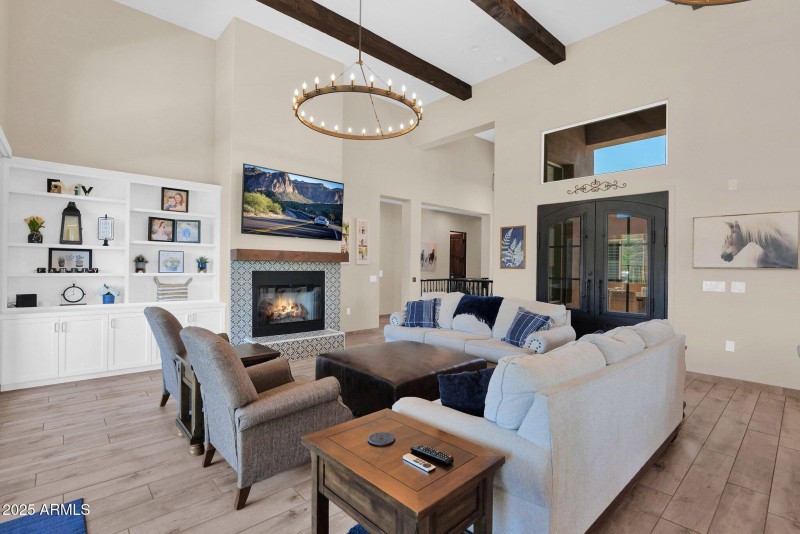 27-web-or-mls-P1235377