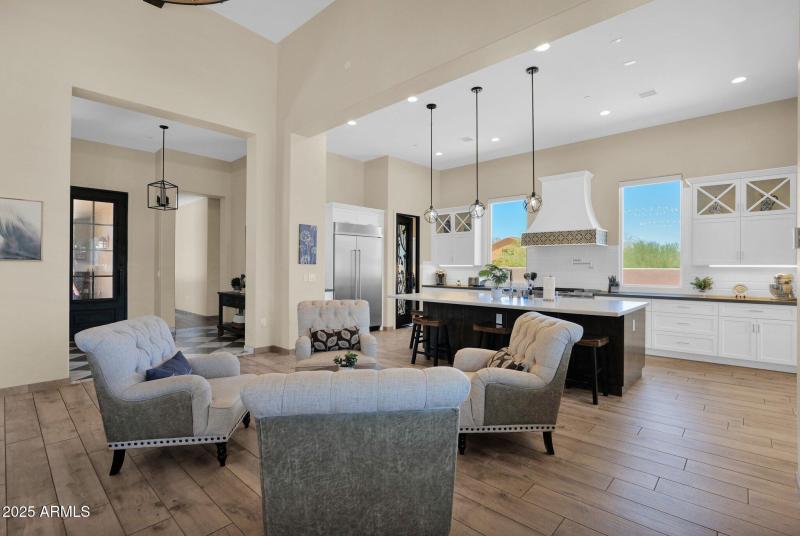 33-web-or-mls-P1235390