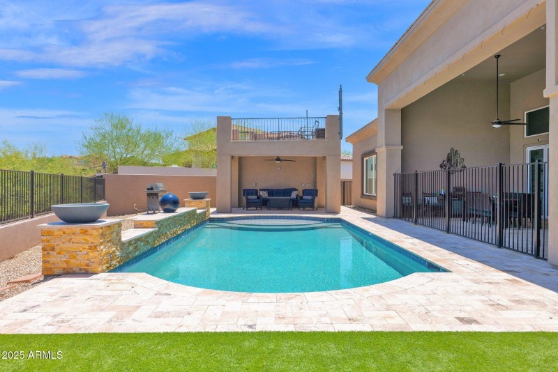 64-web-or-mls-P1235436