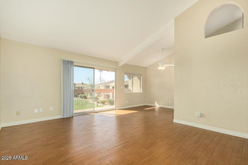 20210401132310443965000000-o