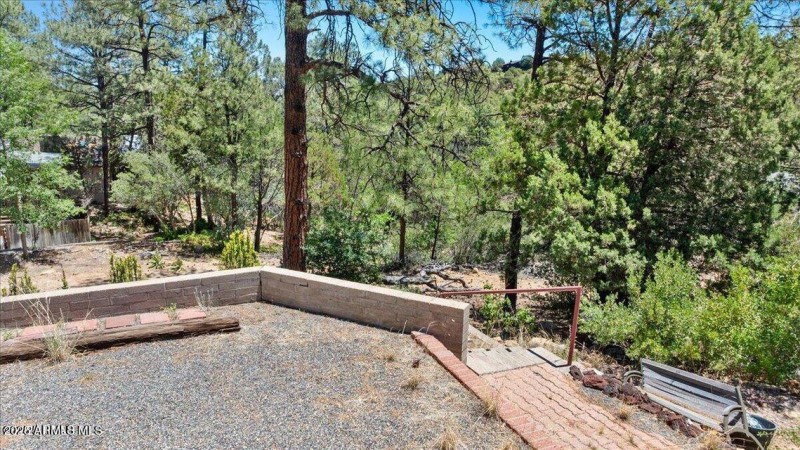 705 S Ranch Vista