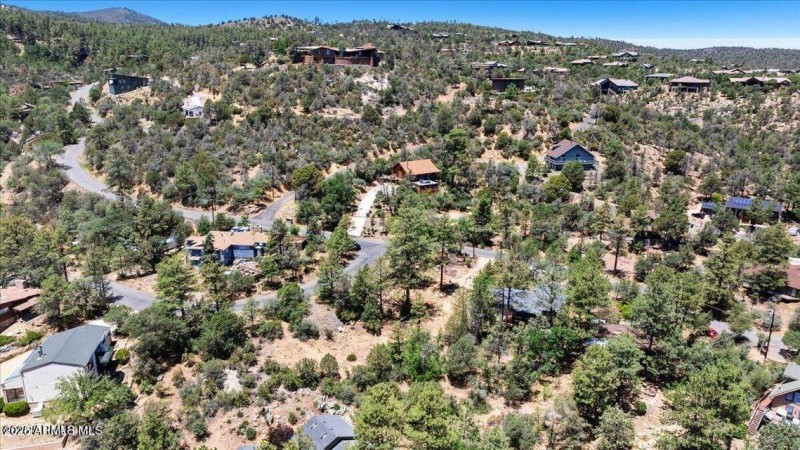 705 S Ranch Vista