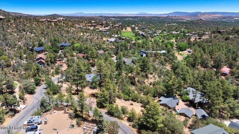 705 S Ranch Vista