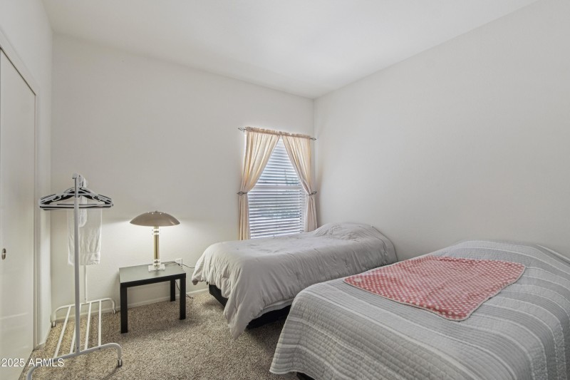 20-print-N Mariposa Way-S2806-020