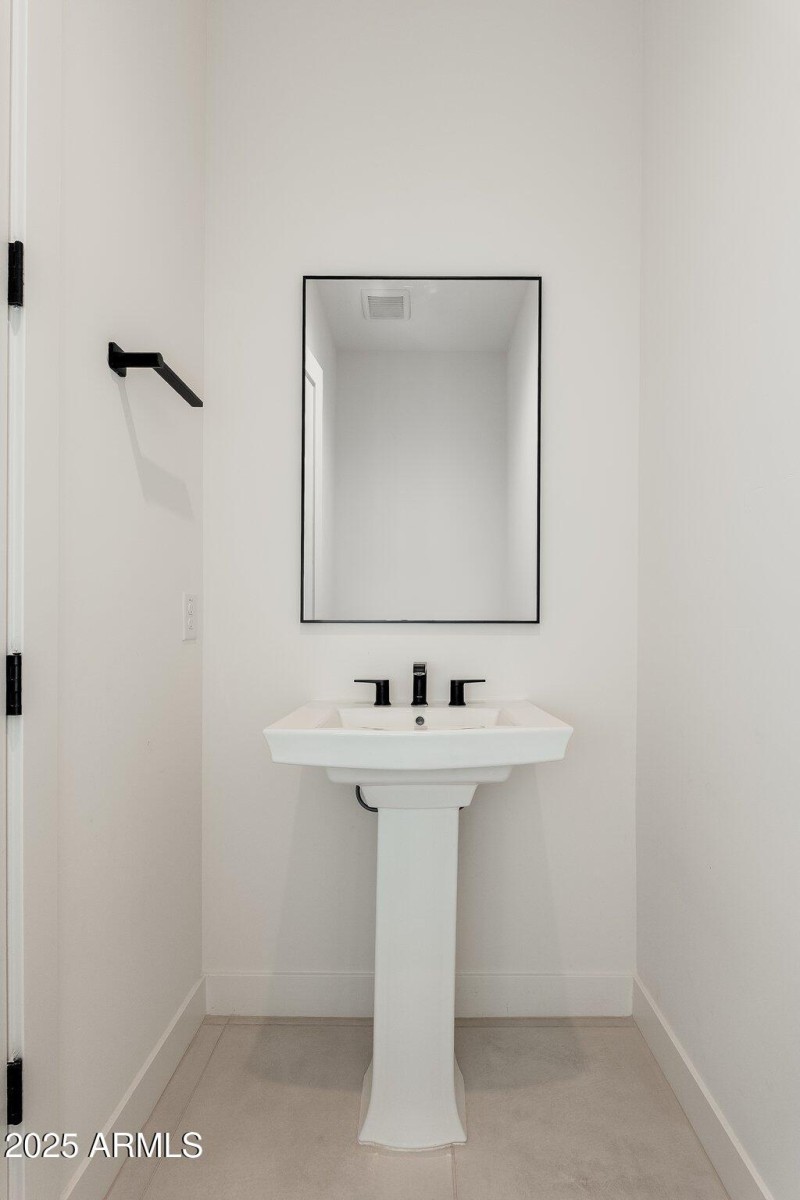 21946 E Via De Arboles - 30