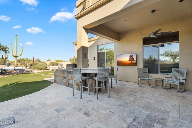 Spectacular backyard!