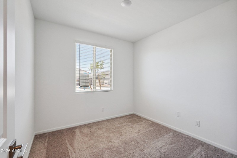 21-web-or-mls-La Senda Dr W-S2706-017